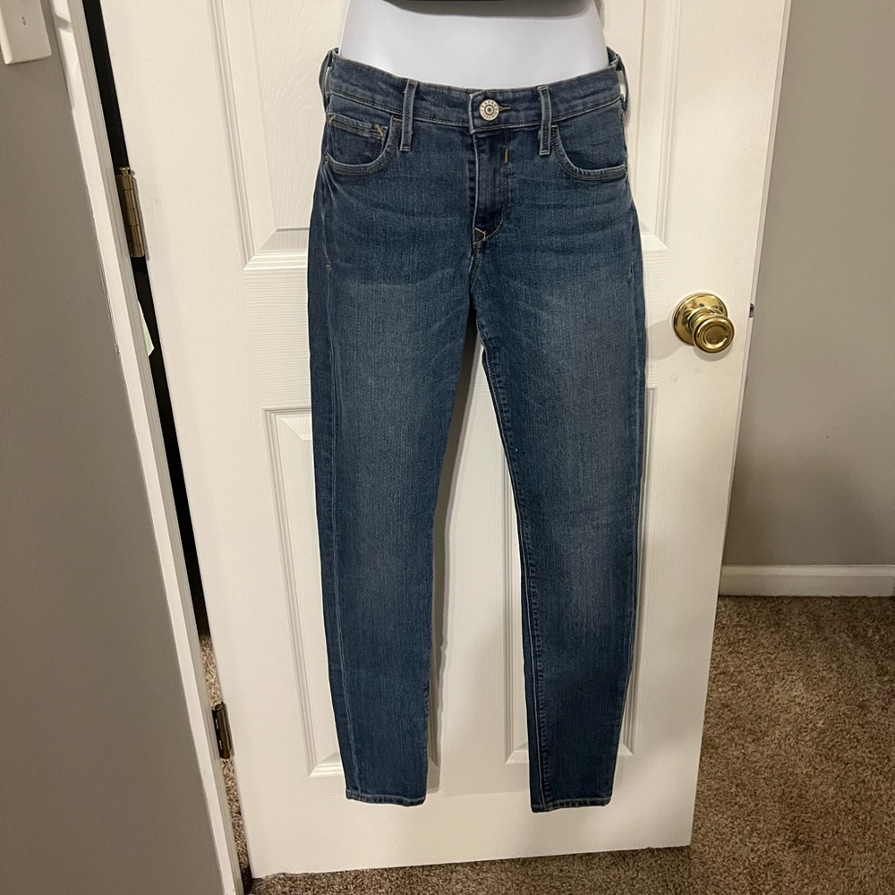 Express Mid Rise Jegging Size 2 - Picture 2 of 5